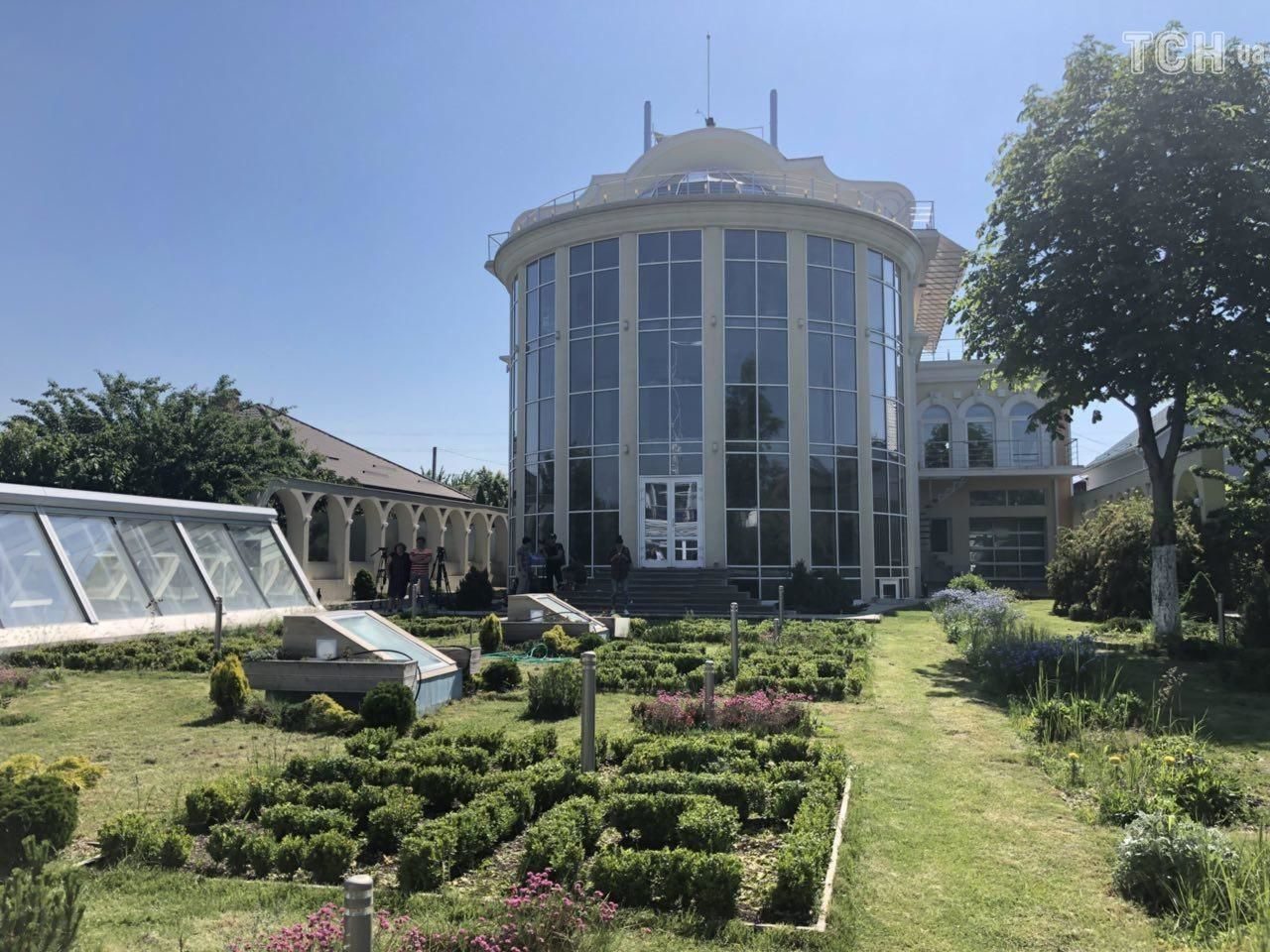 Руслана Лижичко показала, як виглядає її будинок, який вони збудували разом із чоловіком