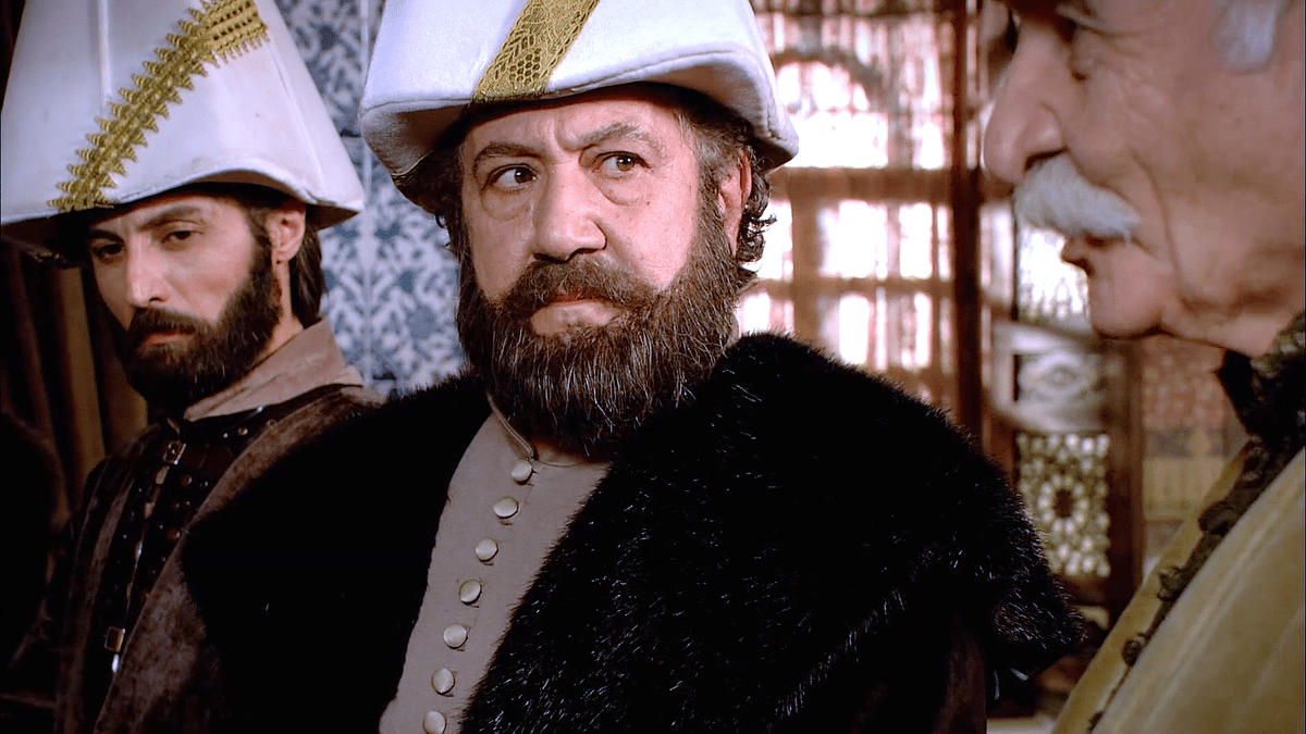 Яких акторів Величного століття вже немає у живих