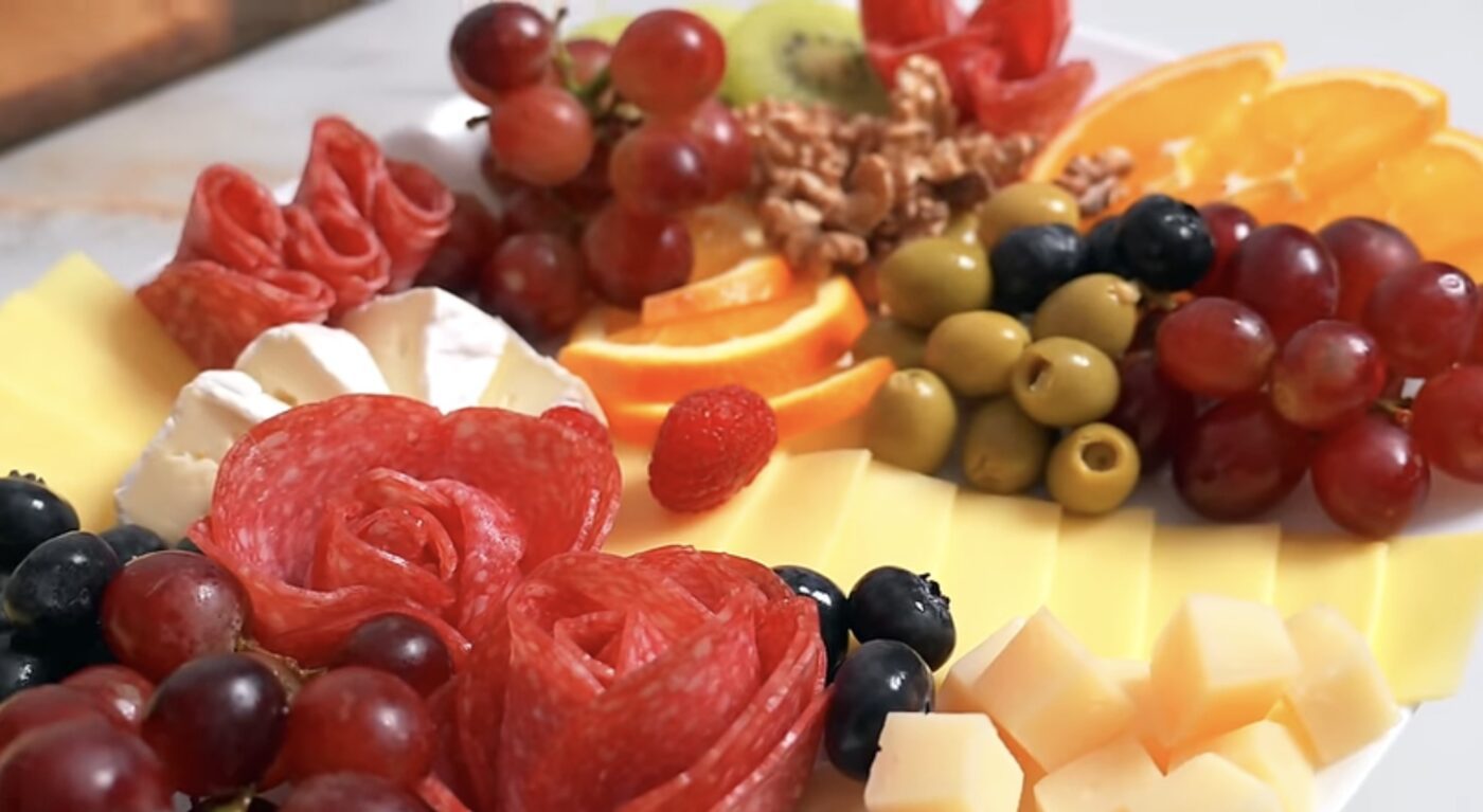 Які страви найкраще імпонуватимуть до новорічного столу Які страви найкраще імпонуватимуть до новорічного столу