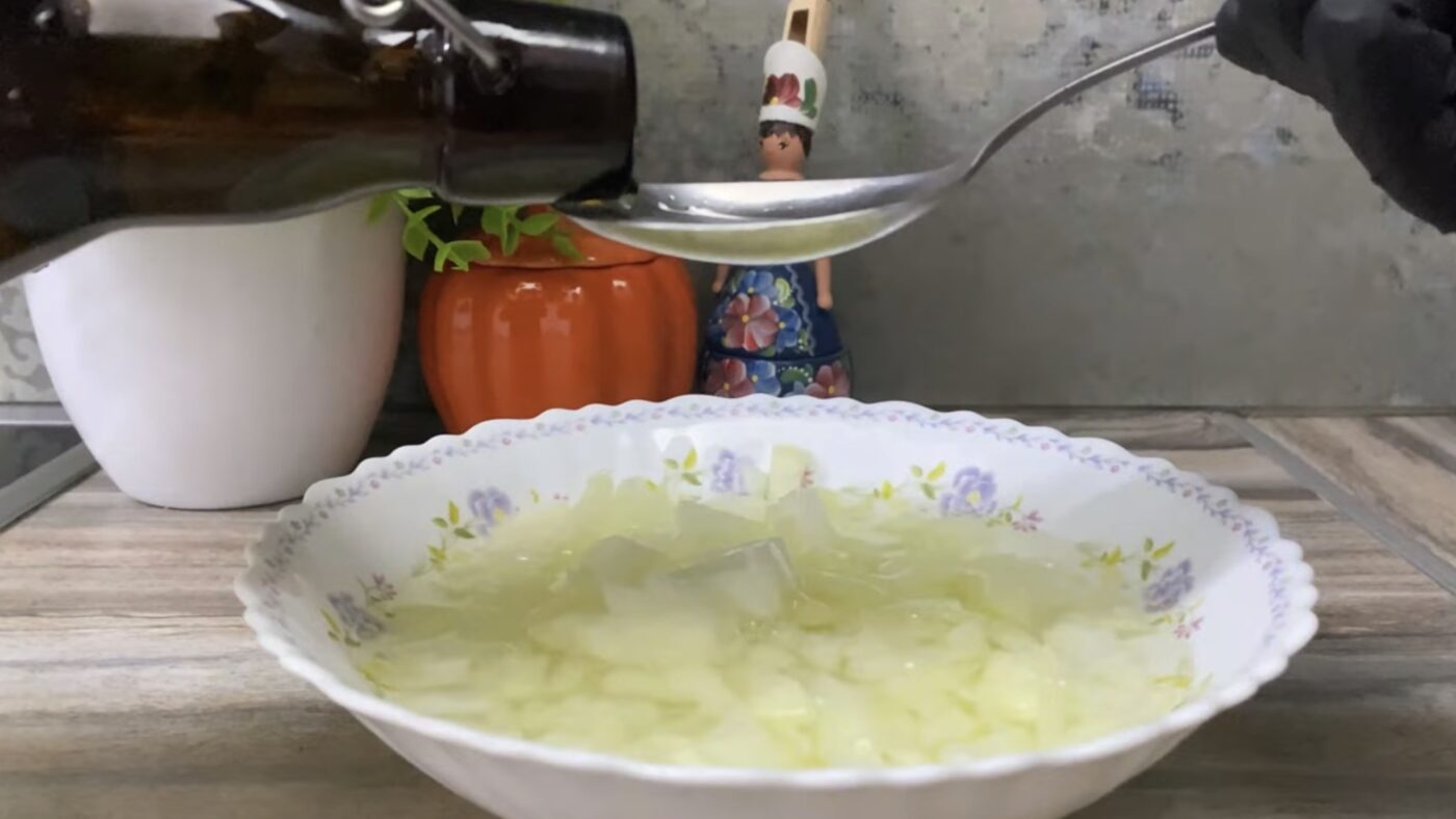 Як правильно замаринувати цибулю, щоб не гірчила Як правильно замаринувати цибулю, щоб не гірчила