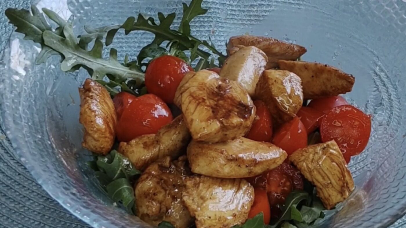 Як приготувати справжній італійський салат Як приготувати справжній італійський салат