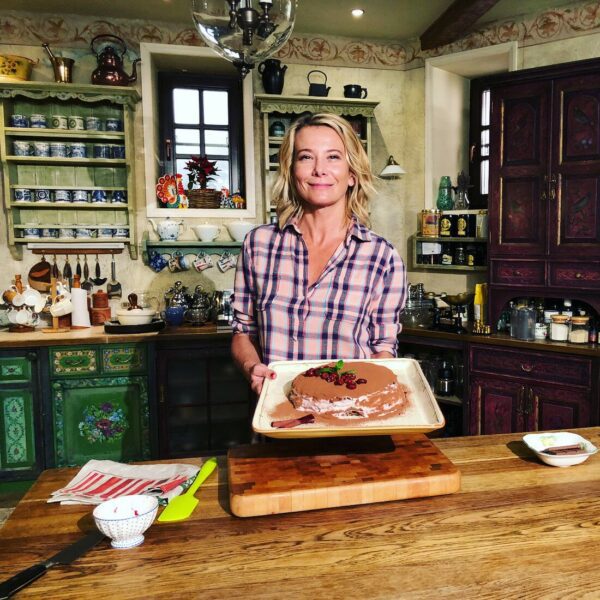 Кулінарній програмі Юлії Висоцької виповнюється 19 років