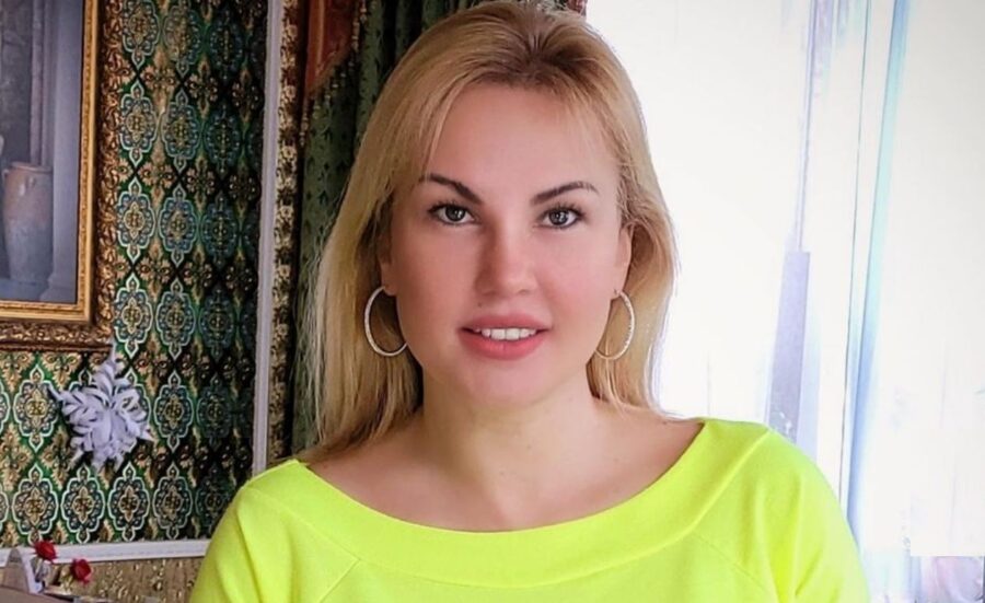 Камалія повернулася в Україну без чоловіка та дітей та показала, до кого так сильно поспішала