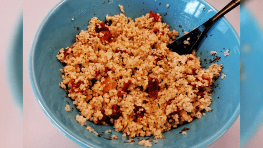 Добре перемішайте страву