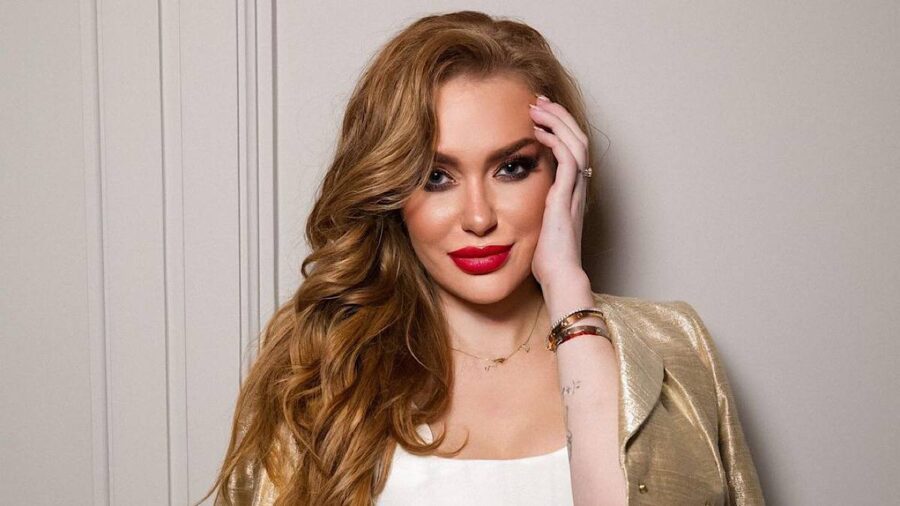 Слава Камінська відверто прокоментувала своє ставлення до хейтерських закидів у Мережі