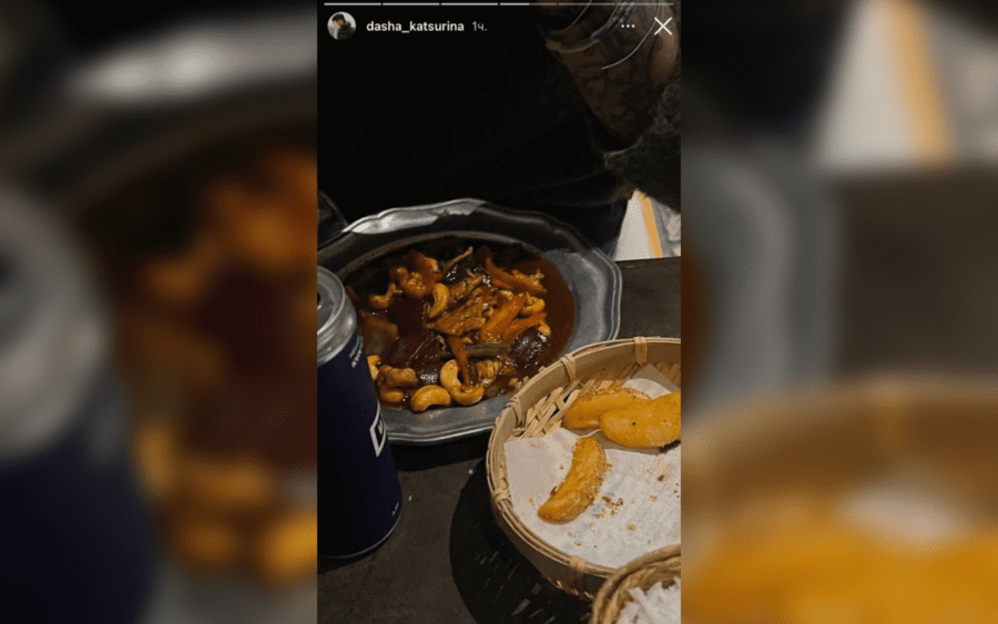 Друга порція страв, якими ласували на побаченні Дантес і Кацуріна