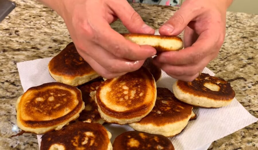 Секрет пишних оладок на кефірі без дрідждів