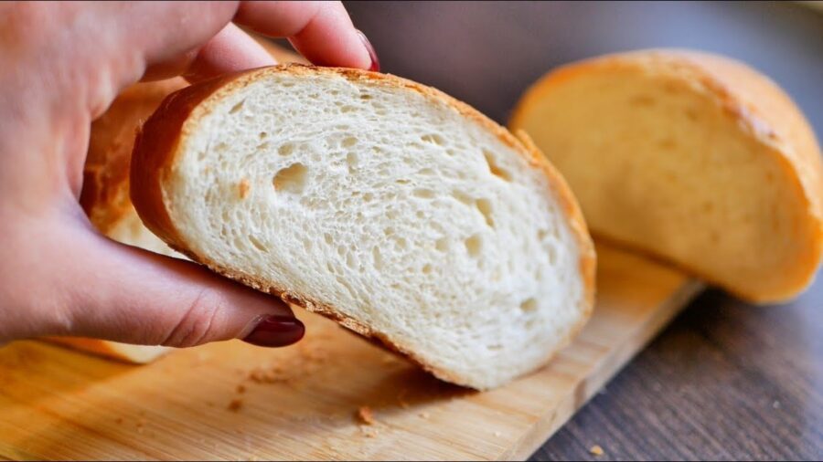 В які дні пекти хліб в листопаді, щоб він вийшов хрумким та довго свіжим