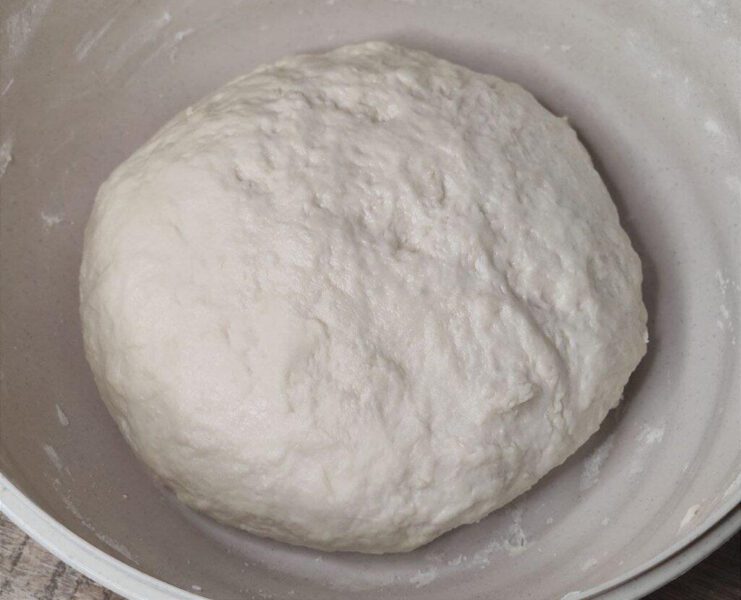 В які дні пекти хліб в листопаді, щоб він вийшов хрумким та довго свіжим