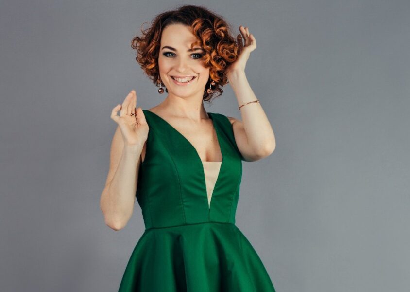 Вікторія Булітко має незвичайну зовнішність та тендітну фігуру, яка робить її схожою на принцесу