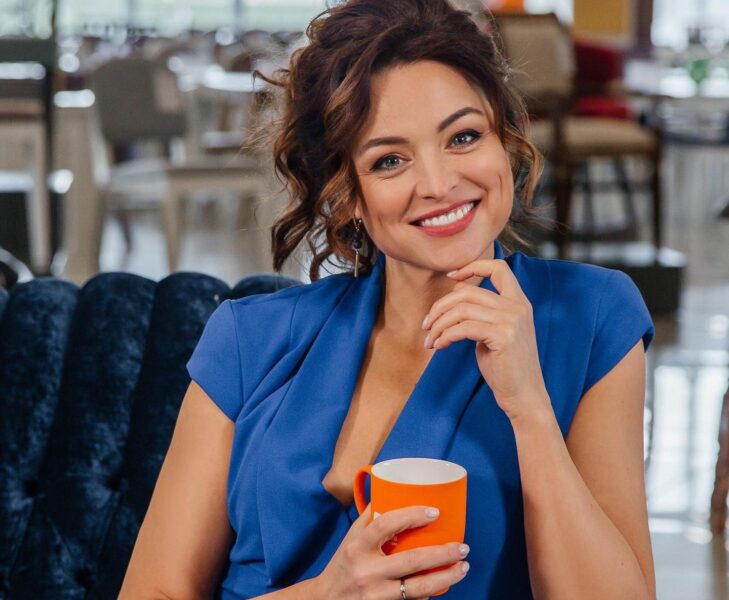 Завжди усміхнена Маруся Грицук підкорює своїми яскравими очима