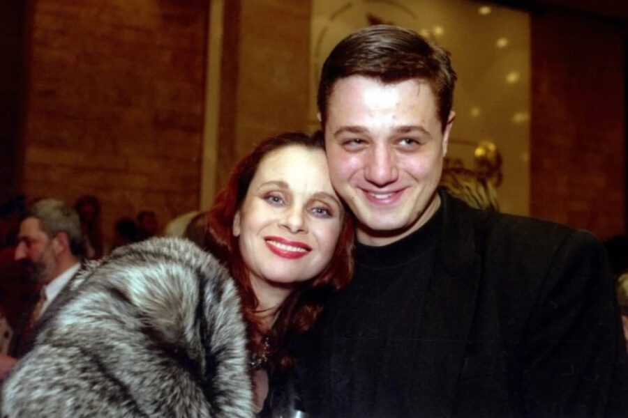 Син Любові Поліщук Олексій Макаров