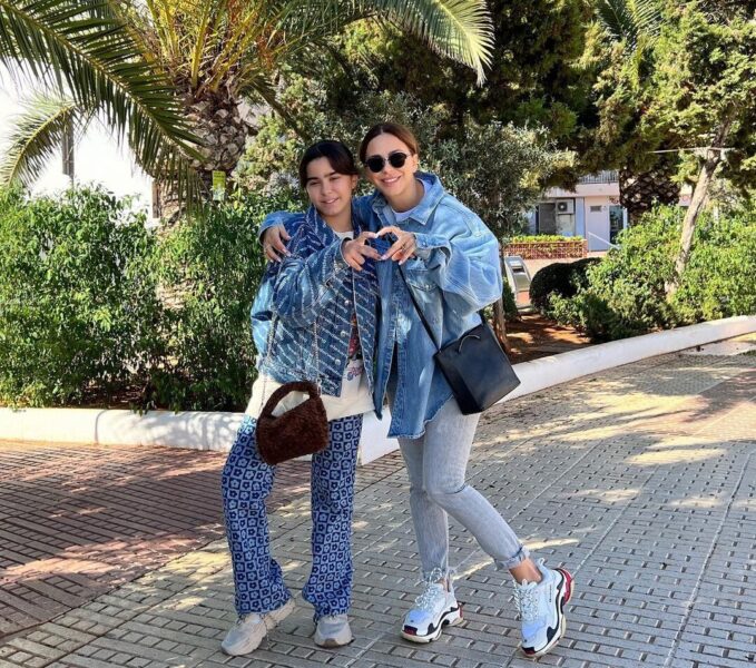 Як зараз виглядає єдина донька Ані Лорак від турка Мурата