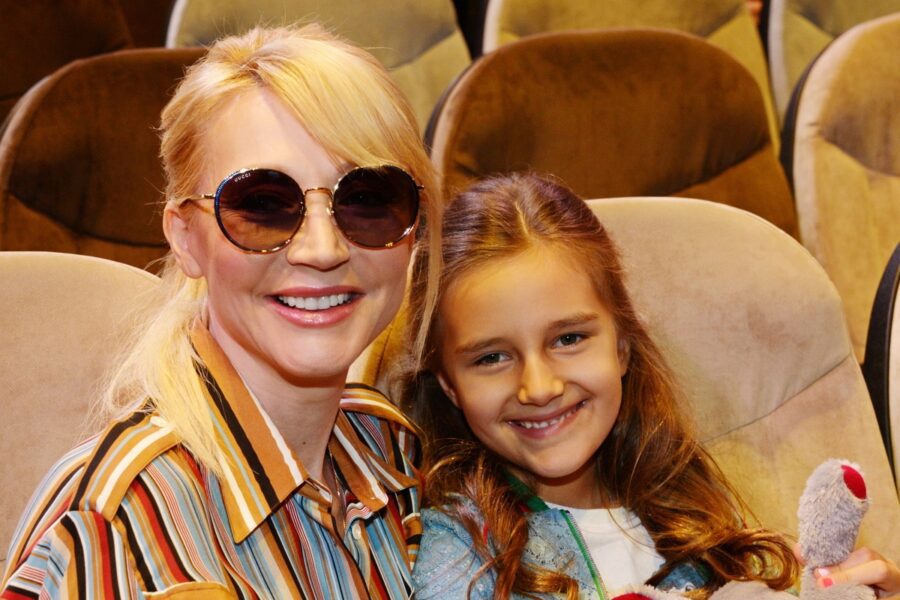 Христина Орбакайте показала 10-річну доньку Клаву