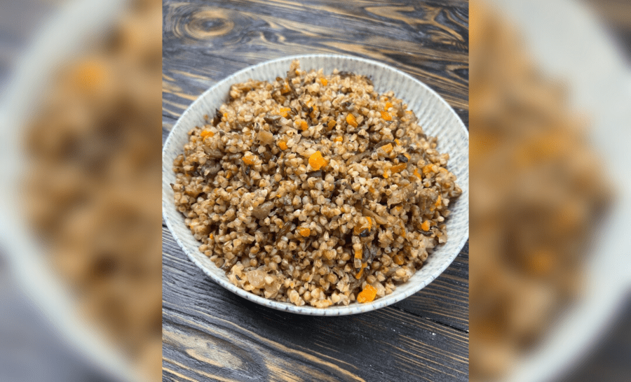 Запашна гречка з грибами