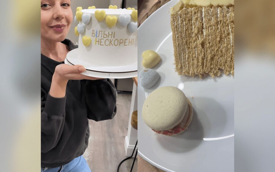 Тіна Кароль показала свій святковий торт