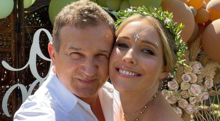 Скільки жінок було у Юрія Горбунова до Катерини Осадчої