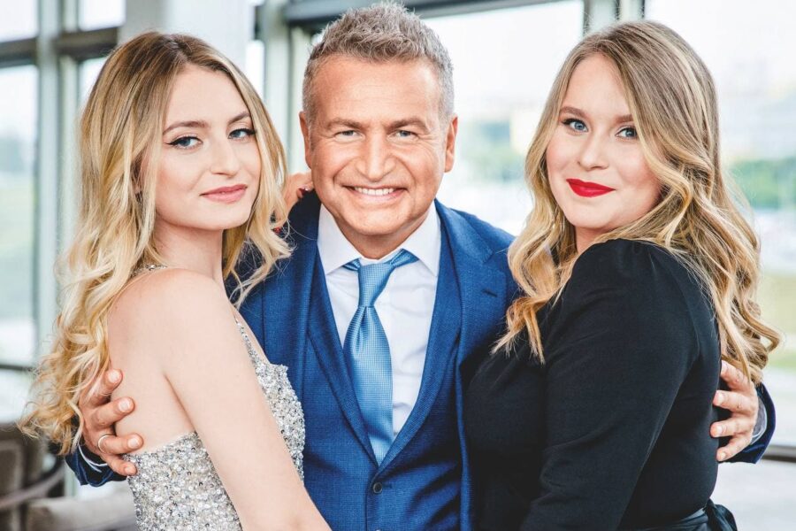 Дві доньки Леоніда Агутіна