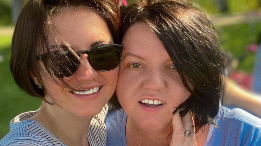 Оля Цибульська зі своєю мамою Наталією