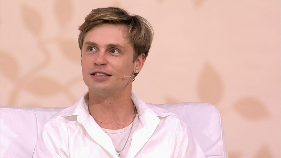 Макаров з серіалу Кадети відмовився від доньки