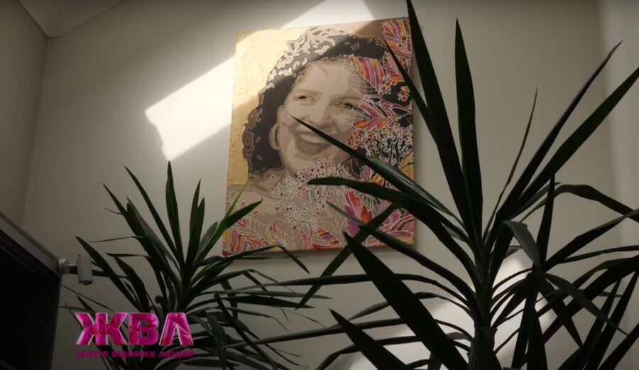 Вдівець Писанки Ісаков показав будинок, в якому жив з артисткою