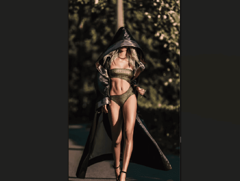 Світлана Лобода показалась у стильному образі в яскравому вбранні