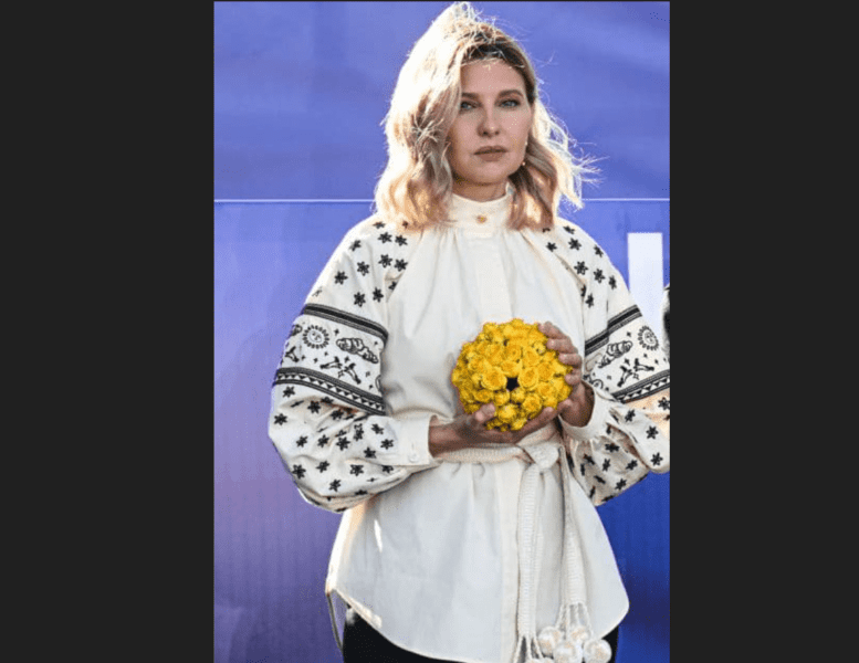 Вишукана вишиванка стала ідеальним акцентом в образі Зеленської