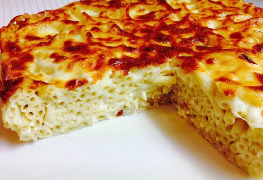 Як приготувати лінивий пиріг із макаронів і сиру
