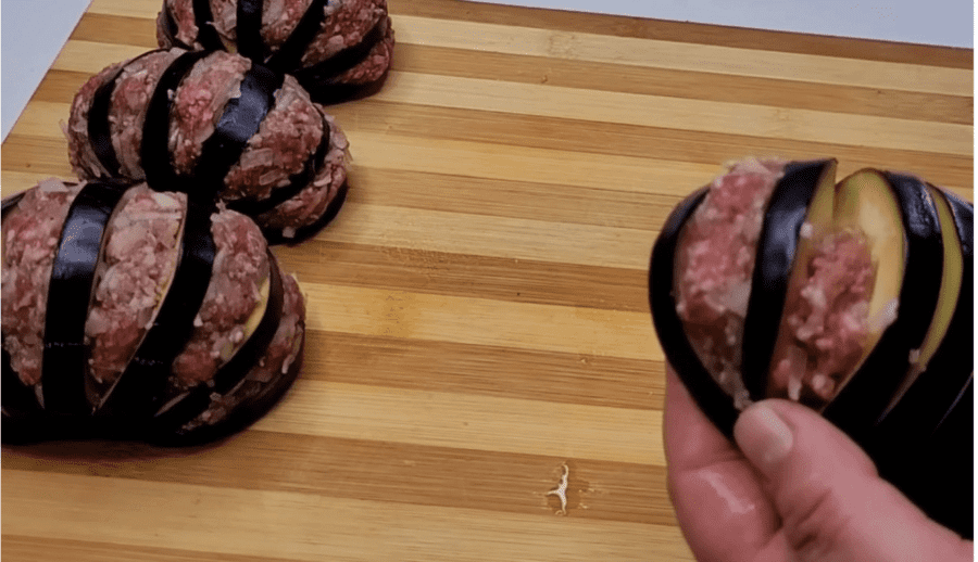 Нафаршируйте баклажани