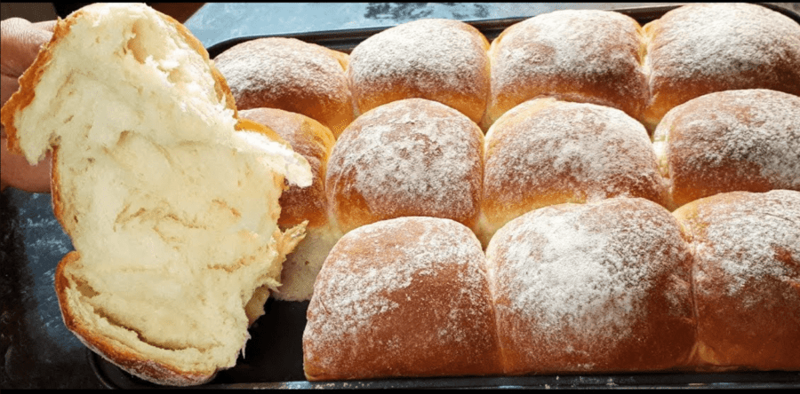 Кулінари розповіли, як правильно готувати пишні булочки на кефірі