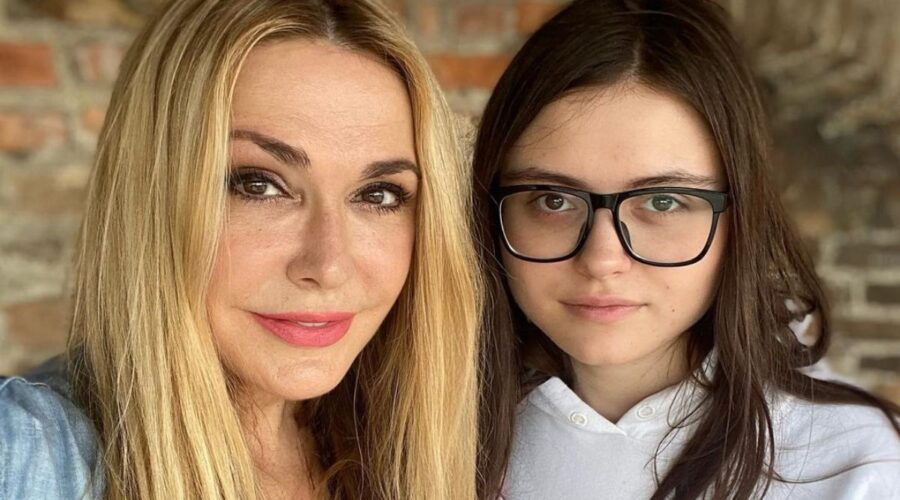 Ольга Сумська та її молодша донька Анна Борисюк зіграли на одній сцені у театрі