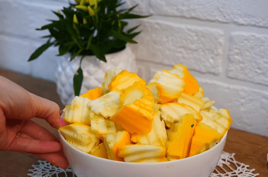 Швидкий салат з маринованих овочів на зиму