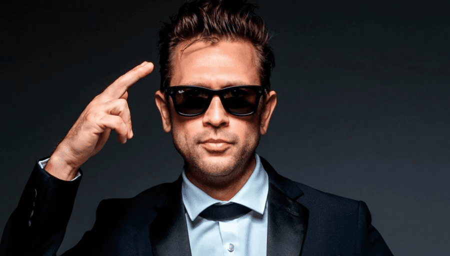 Дмитро Ступка почав стосунки з українською співачкою Barabanovа