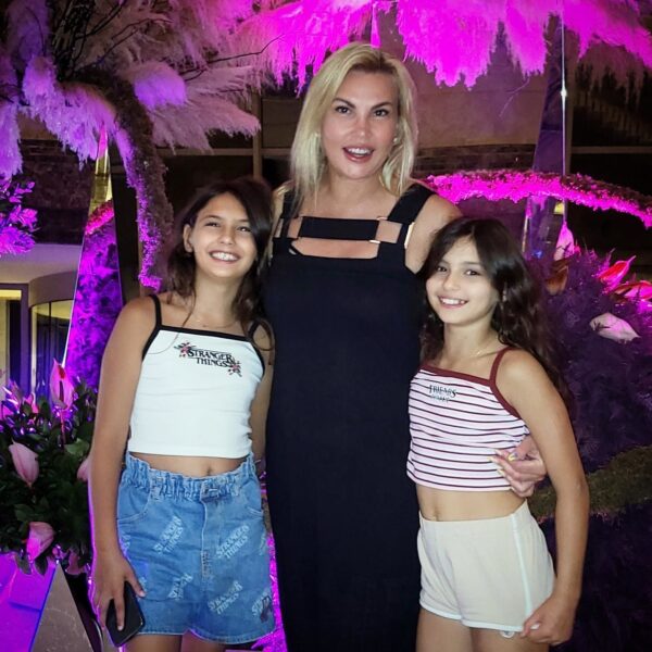 Відпочинок Камалії з дітьми Відпочинок Камалії з дітьми