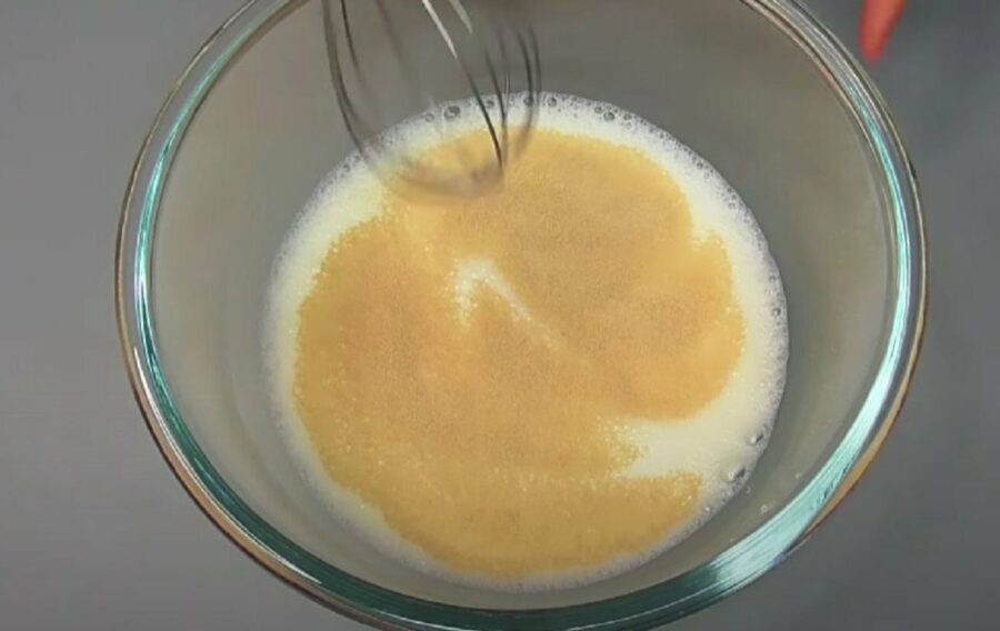 Почніть готувати тісто