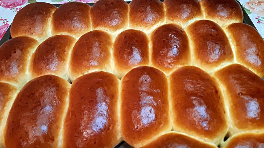 Як приготувати еластичне тісто, яке підходить для солоної та солодкої випічки