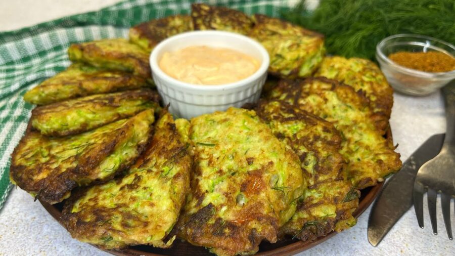 Кабачкові оладки на кефірі