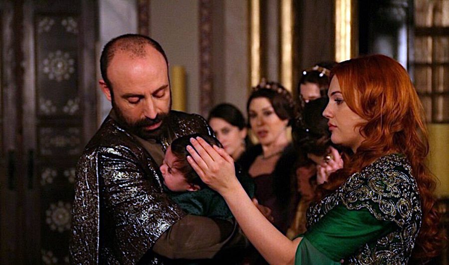 Цей доленосний момент з життя Хюррем і Сулеймана не показали у Величному столітті