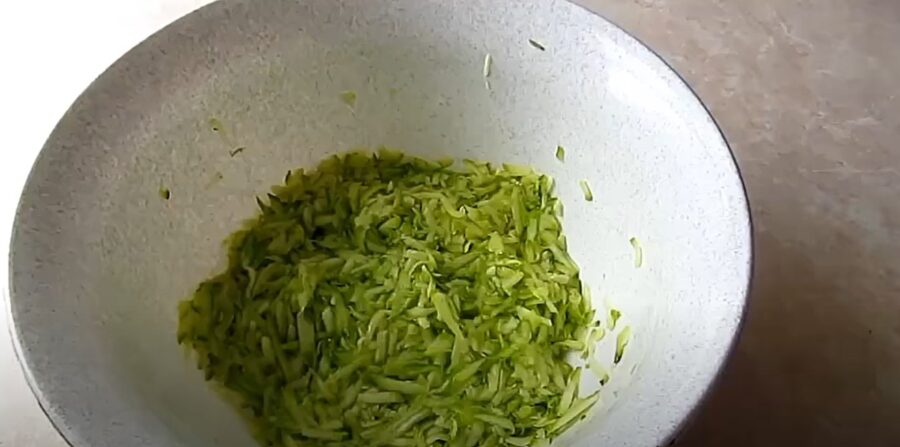 Кабачок до млинців