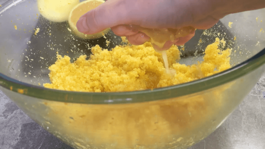 Вичавлюємо цитрусовий сік