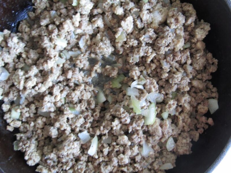 Що таке бурек і як приготувати цей турецький пиріг з м'ясом: рецепт