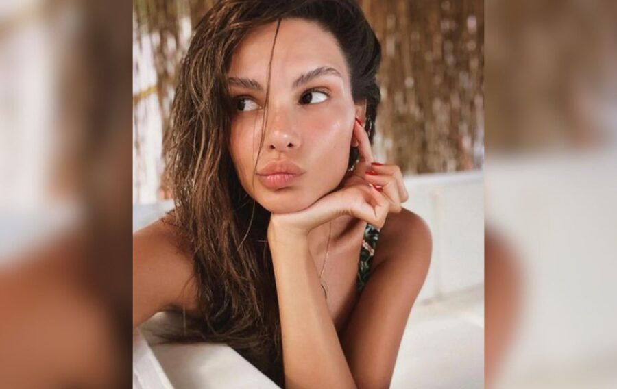 Як зараз виглядає актриса Абазі Алмеда, яка зіграла Назенін Хатун у величному столітті