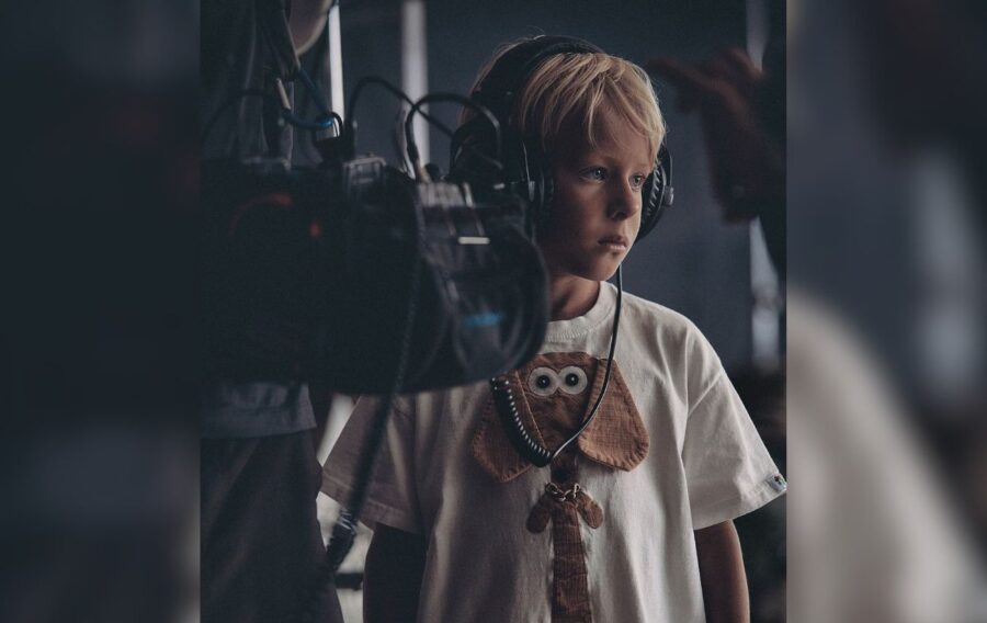 Олена Кравець показала, як сьогодні виглядає її молодший син Іван, якому виповнилось 7 років