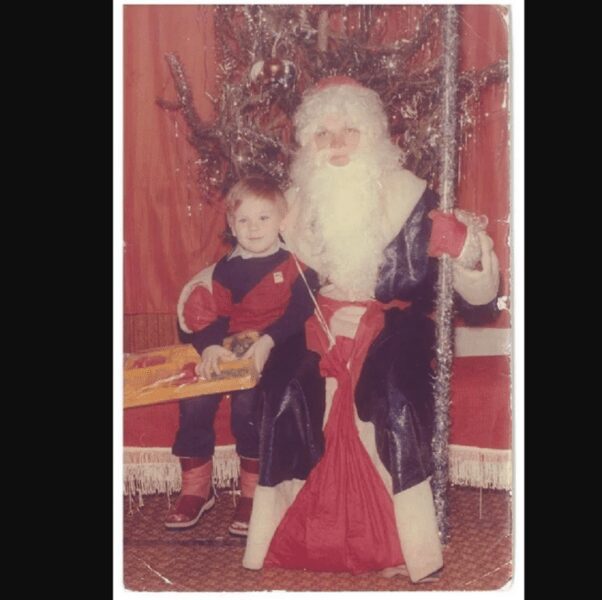 Як виглядав Дмитро Комаров на новорічному ранку