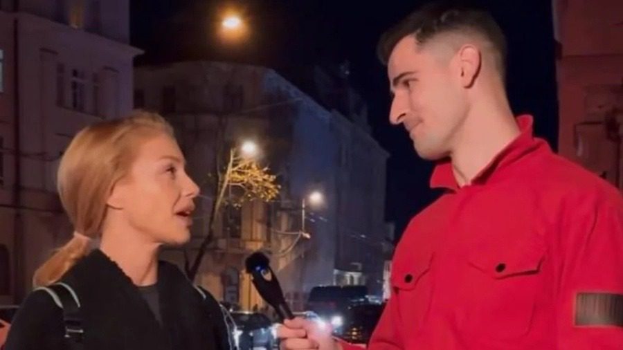 Тіна Кароль показала, як з апетитом насолоджується вуглеводним обідом