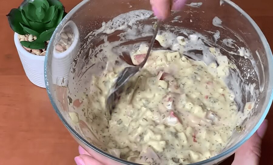  Рецепт солоних оладок із шинкою та сиром на сніданок за 5 хвилин