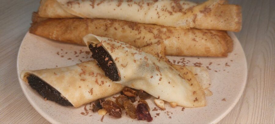 Соковита макова начинка для млинців і штруделів