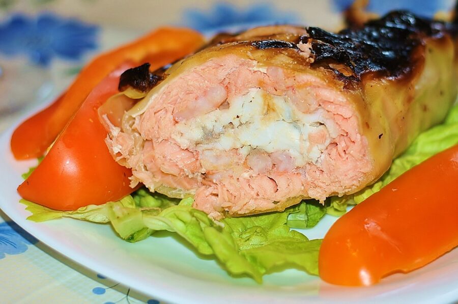 Кулінари розповіли, як приготувати горбушу смачно та без зайвого клопоту – простий рецепт