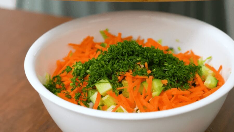 Рецепт смачного салату з капусти без майонезу