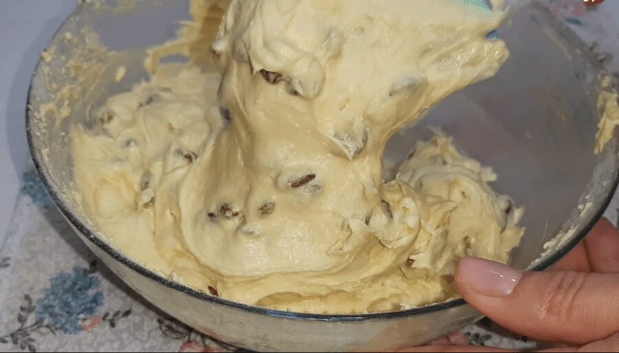 Рецепт пишного і вологого кекса з цукатами